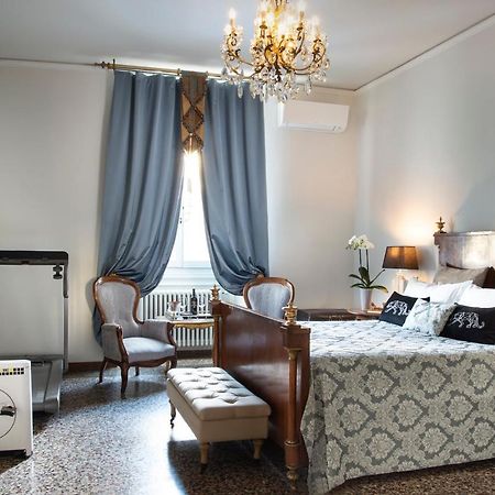 Contemporary Suites Floransa Dış mekan fotoğraf